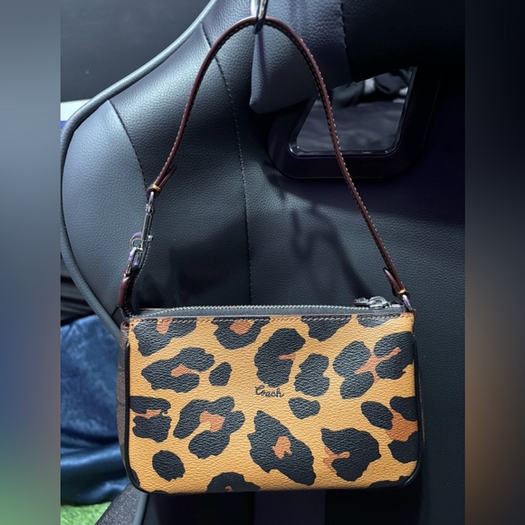 NWT Coach Leopard Signature Canvas
Nolita 19 CC866 - Picture 2 of 2